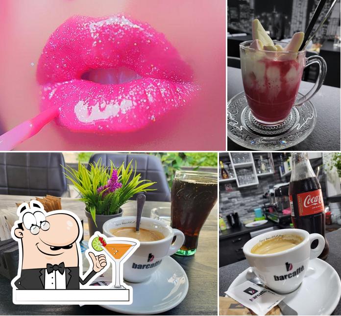 La foto di bevanda e cibo da Caffe BarCode
