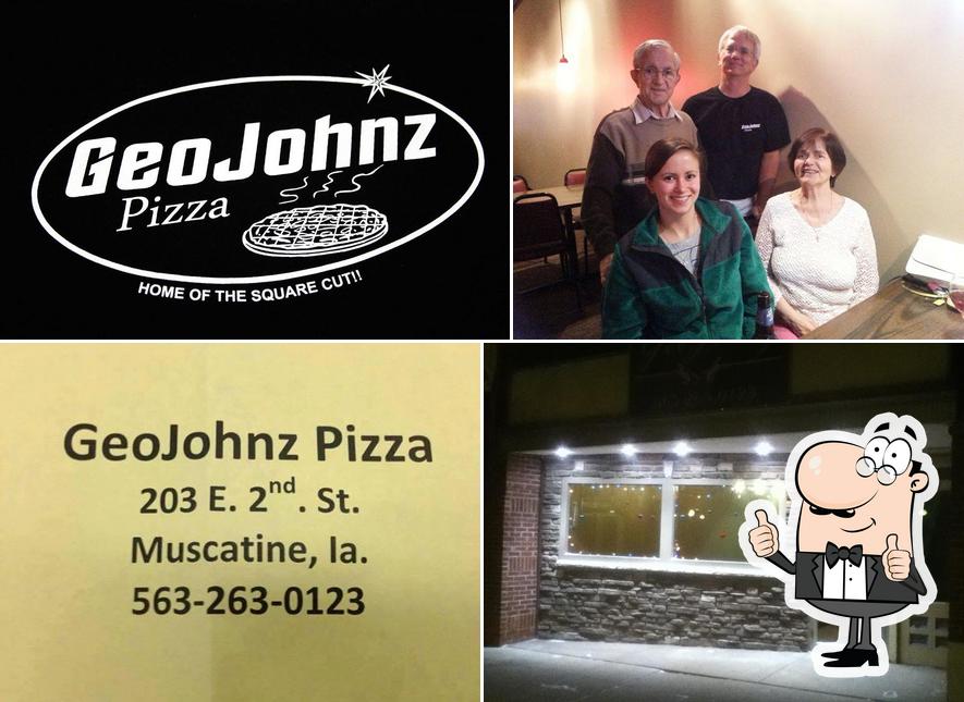 Look at the picture of GeoJohnz Pizza