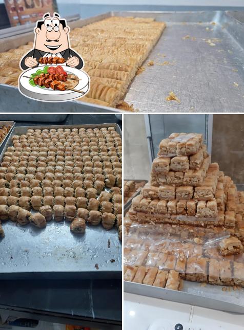 Nourriture à محل ابو لبن مناقيش وحلويات Patisserie Syrienne