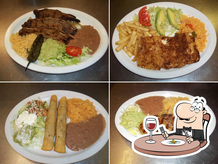Meals at Taqueria 3 Estados