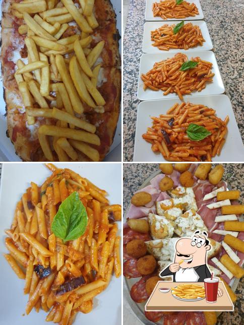 Try out fries at Pizzeria Cerise