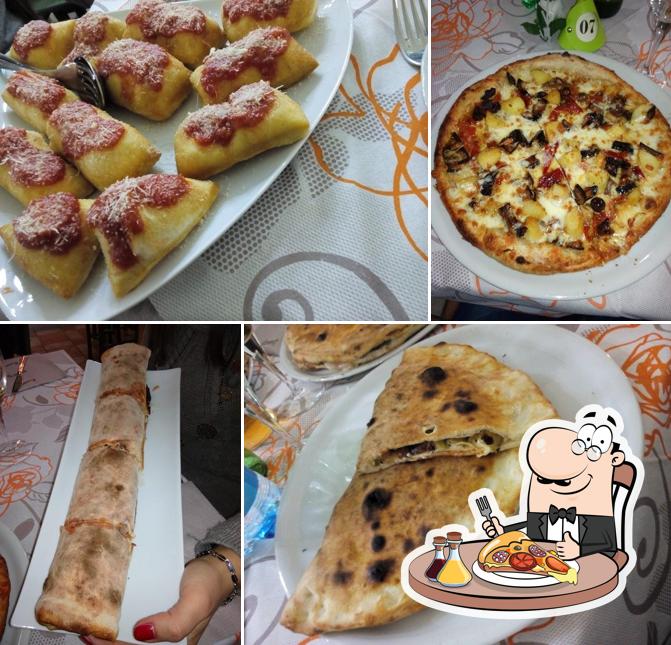 Ordina una pizza a Ristorante Pizzeria Lievete 'o Sfizio