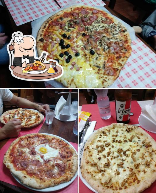 Scegli una pizza a Pizzeria Il Pinocchio