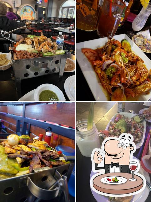 Meals at El Nuevo Vallarta Sports Bar & Grill