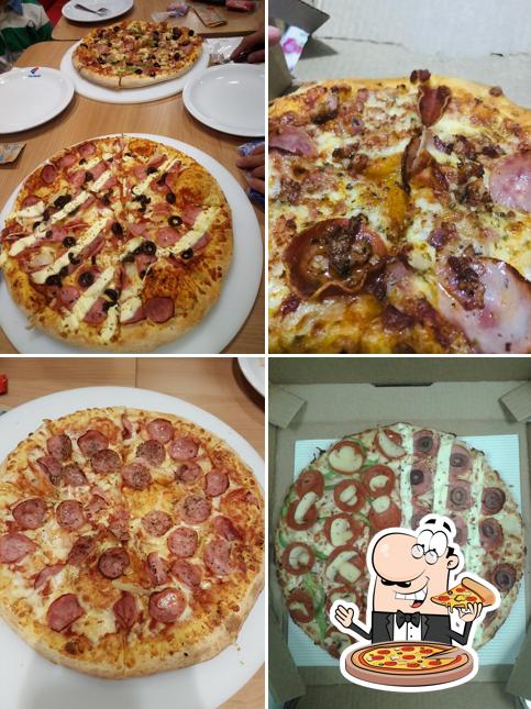 Escolha diferentes tipos de pizza