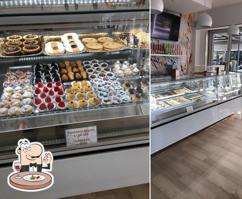 Cibo al Pasticceria Gelateria Barni