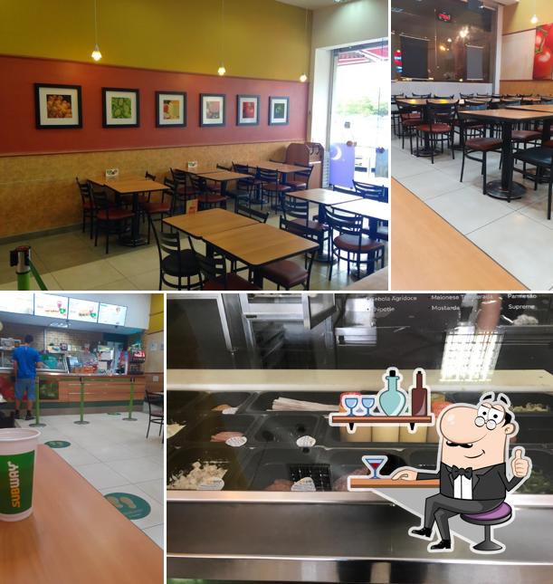 Veja imagens do interior do Subway