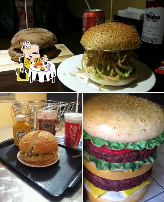 Comida em The Toutas Burguers