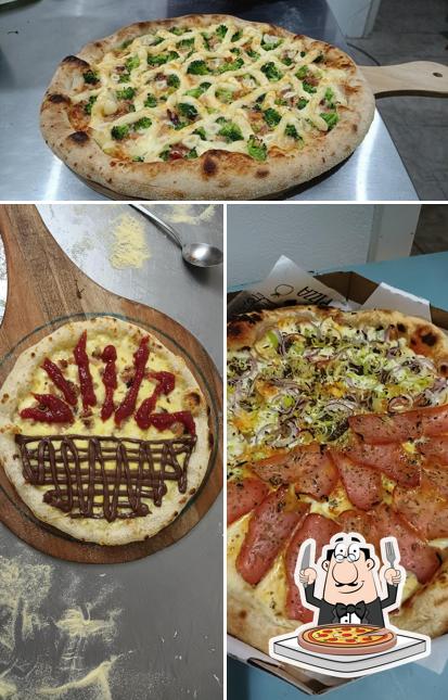 Escolha pizza no Tellus Pizzeria Artigianale
