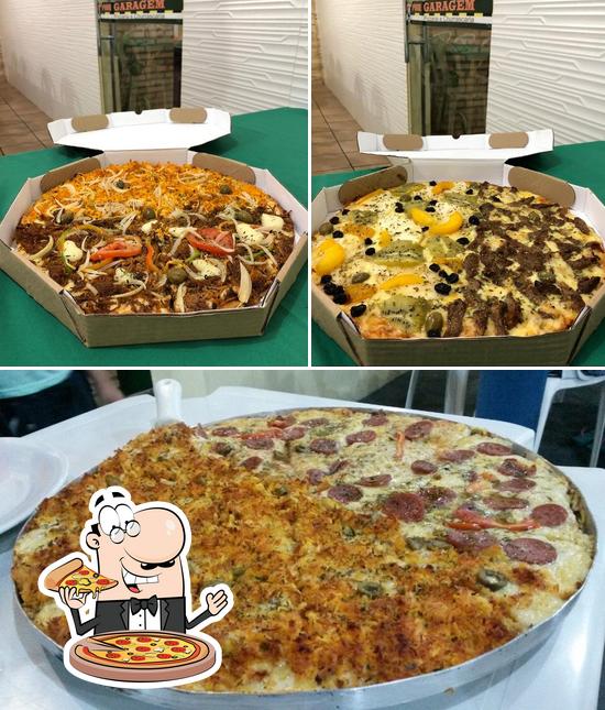 Experimente pizza no Garagem Pizzaria & Churrascaria