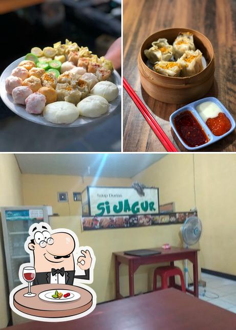 Kedai Dimsum & Sop Durian is distinguished by food and interior