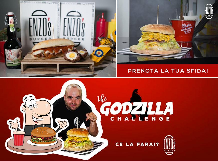 Prova un hamburger a Enzo’S Burger