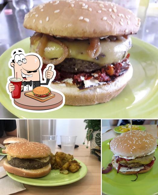 Prova un hamburger a La Vegana