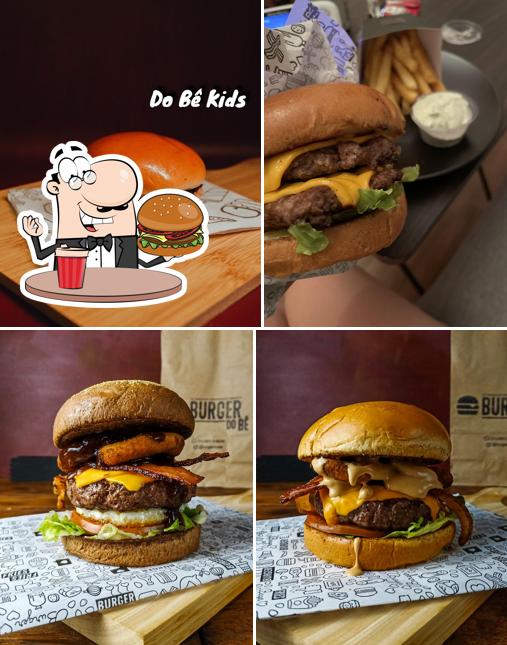 Os hambúrgueres do Burger do Bê - Hamburgueria Artesanal irão satisfazer diferentes gostos