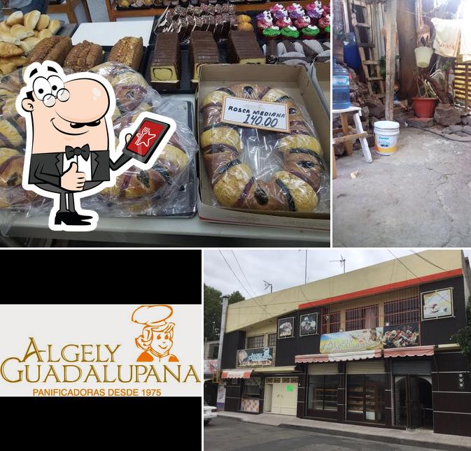 Here's a pic of Algely Guadalupana Panadería y Rosticería