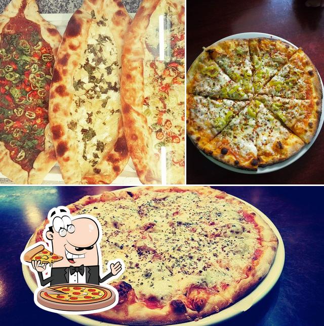 Elige una pizza en Anadolu Kebabhaus