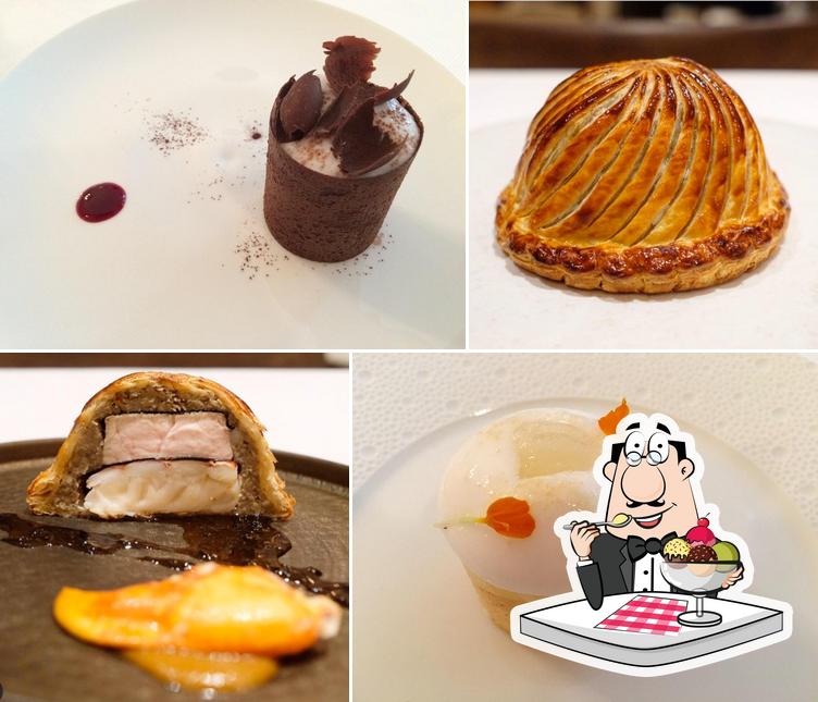 Restaurant ES offre une sélection de desserts