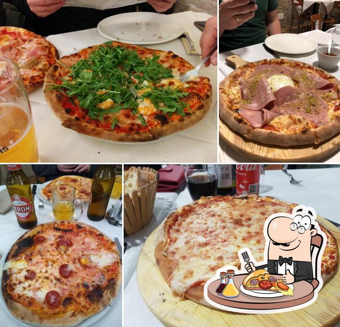 At Pizzeria Sempione da Lorenzo, you can enjoy pizza