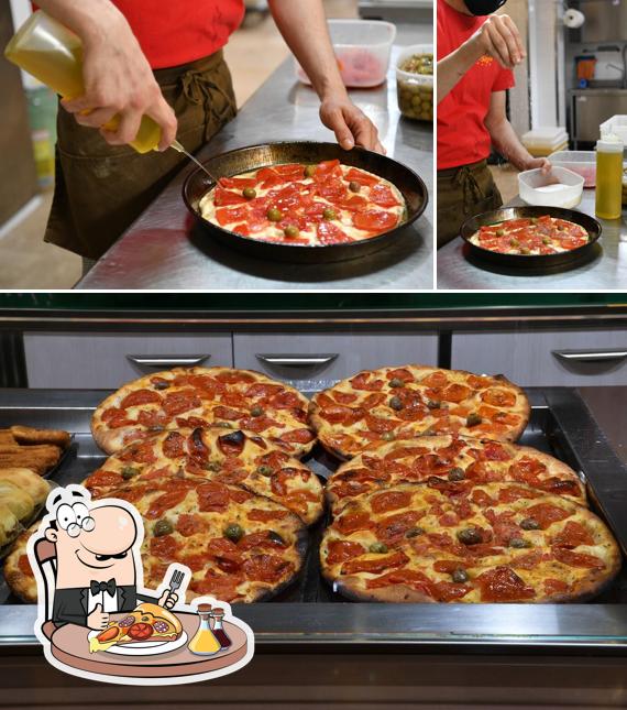 Try out pizza at Pan Bignè Panificio