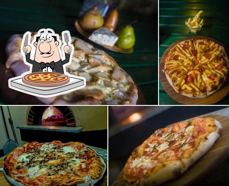 Order pizza at Pizza & Pasta