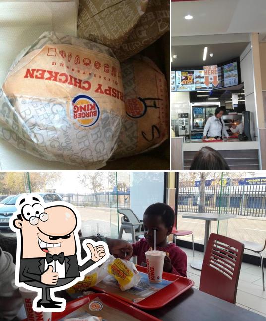 Mire esta imagen de Burger King Westgate (Drive-Thru)