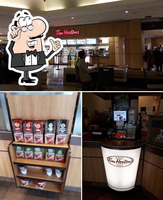 L'intérieur de Tim Hortons