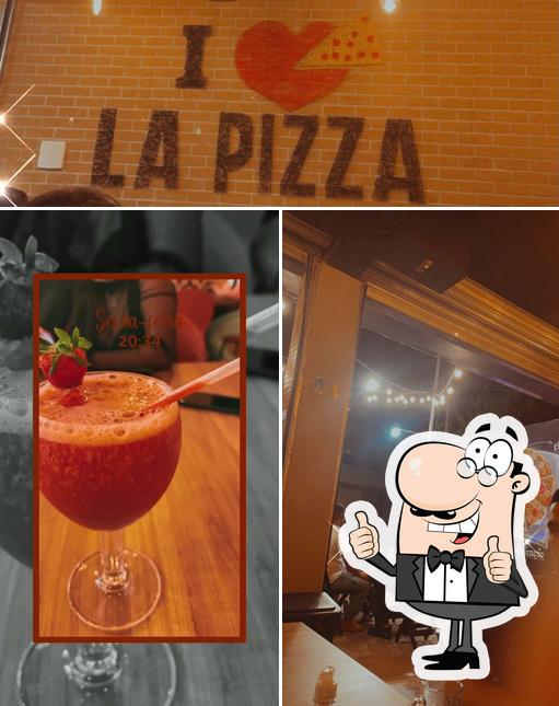 Look at this photo of La Pizza - Vicente Pires