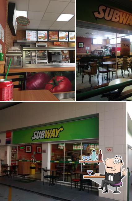 O interior do Subway