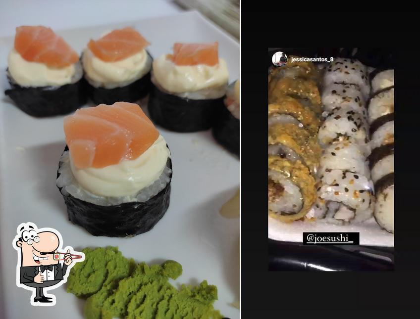 Rolos de sushi são servidos no Joe Sushi