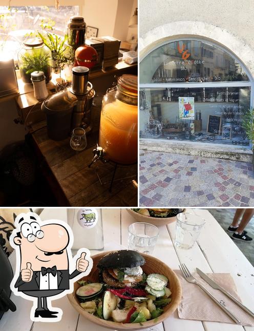 Regarder la photo de le VG d'Arles - restauration et coffee shop 100% vegan et biologique