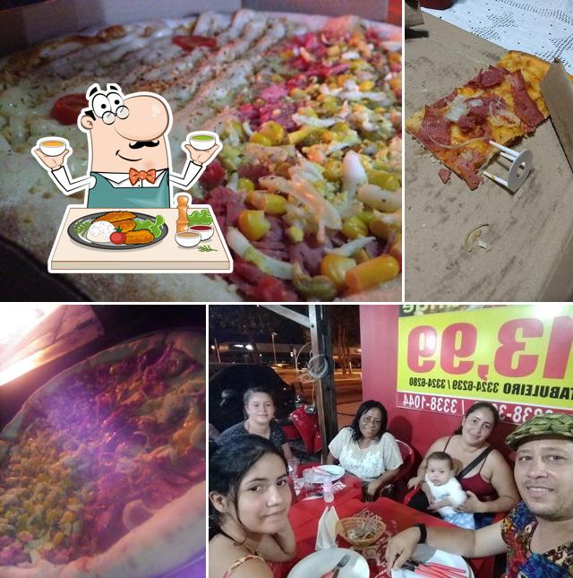 Comida em Max Pizzaria