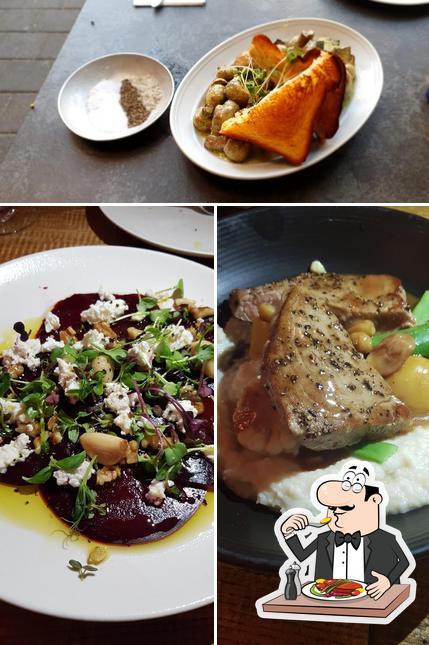 Meals at Rendez vous רונדה וו