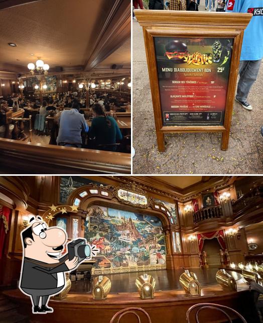 Regarder cette image de The Lucky Nugget Saloon