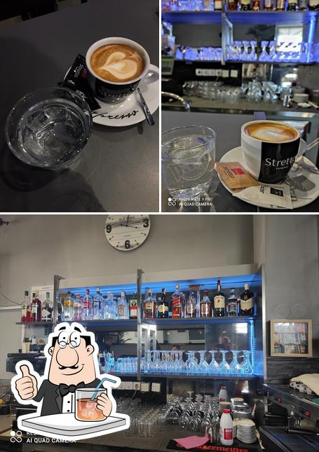 Questa è la foto che raffigura la bevanda e bancone da bar di Caffe bar Điran