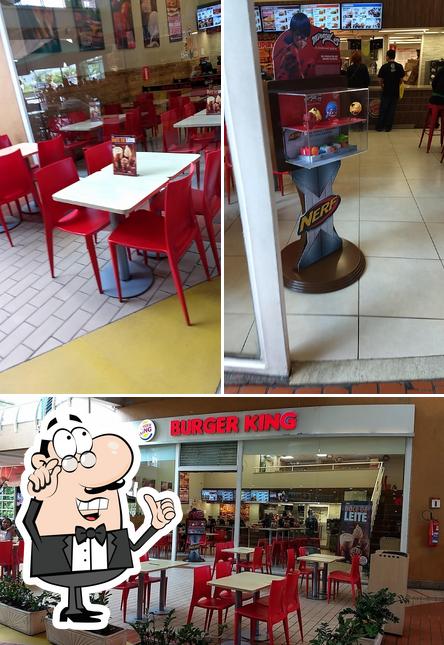 O interior do Burger King