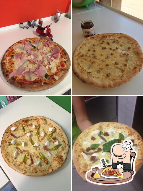 A Special - Pizzeria e Piadineria, puoi assaggiare una bella pizza