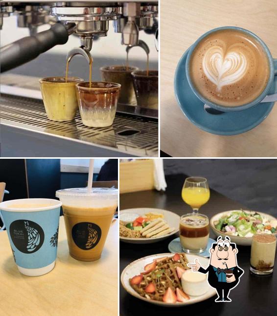 Blue Tokai Coffee Roasters CyberHub provides a number of drinks