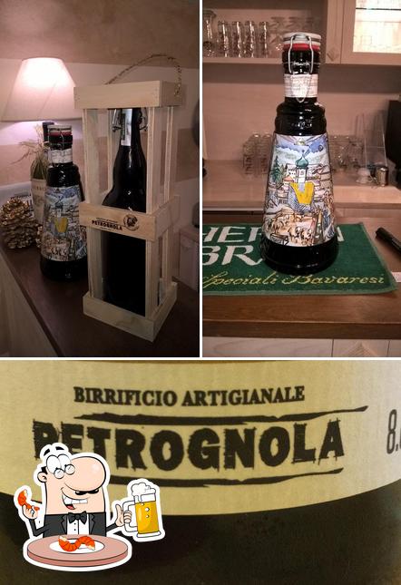 Puoi goderti un rinfrescante bicchiere di birra chiara o scura