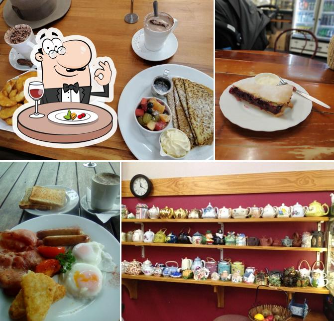 Food at Fran's Cafe & Continental Cake Kitchen