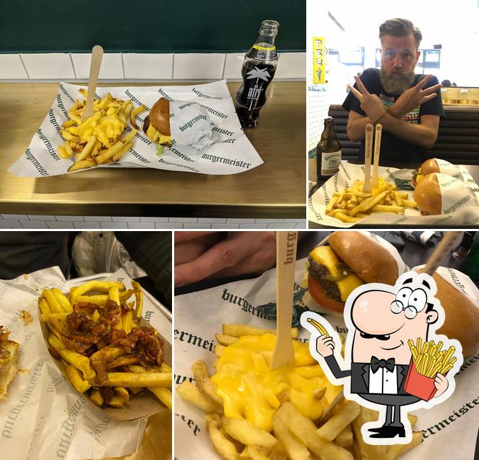 A Burgermeister vous pouvez essayer des frites, des pommes frites