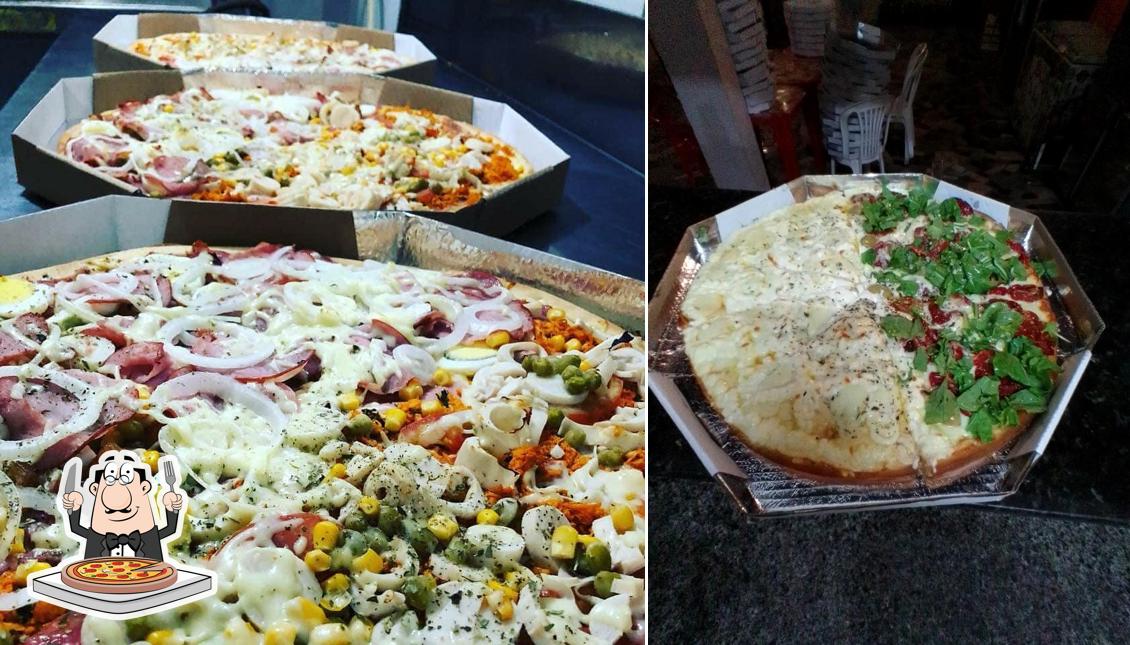 Escolha diferentes variedades de pizza