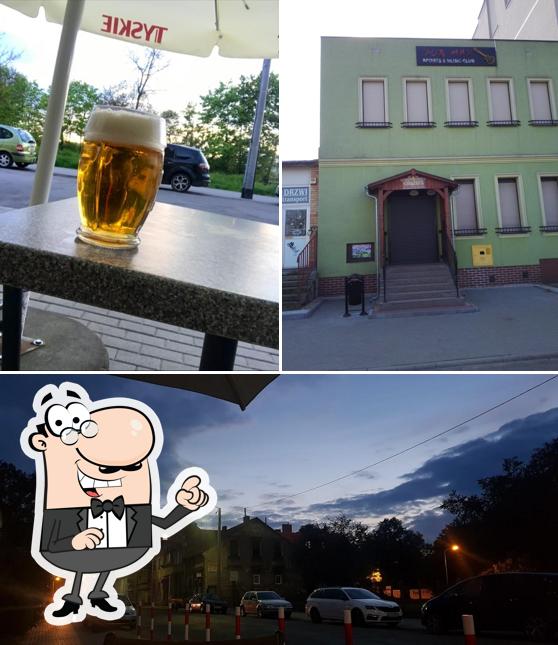 Max pub. Pub. Matyjasek B. is distinguished by exterior and beer