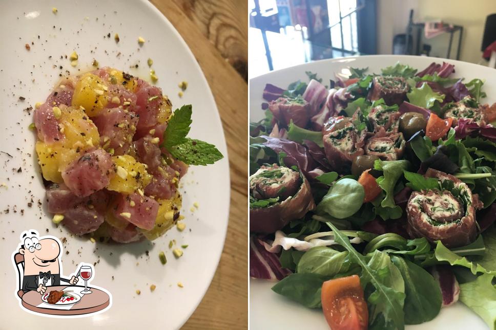 Scegli i piatti di carne a Caffeina Coffee Shop