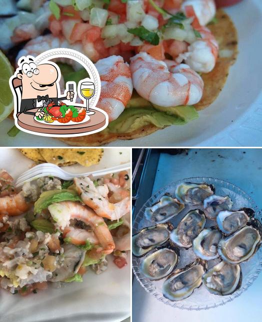 Mariscos Estilo Sinaloa, 2113 San Pedro St in Los Angeles - Restaurant menu  and reviews