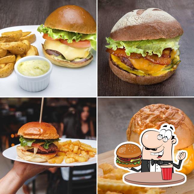 Delicie-se com um hambúrguer no Braseiro Burger Bar