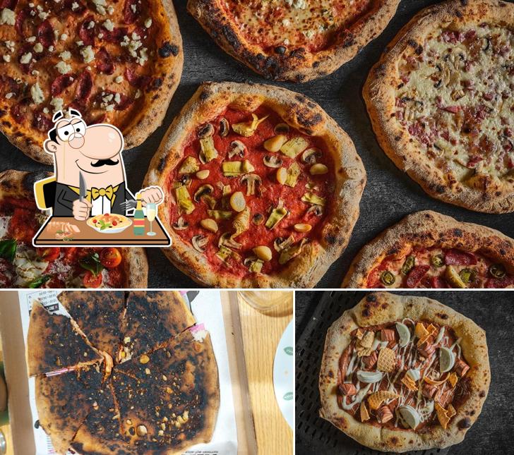 Essen im פיצה איקס - פיצה נאפוליטנית משובחת מודיעין Pizza X