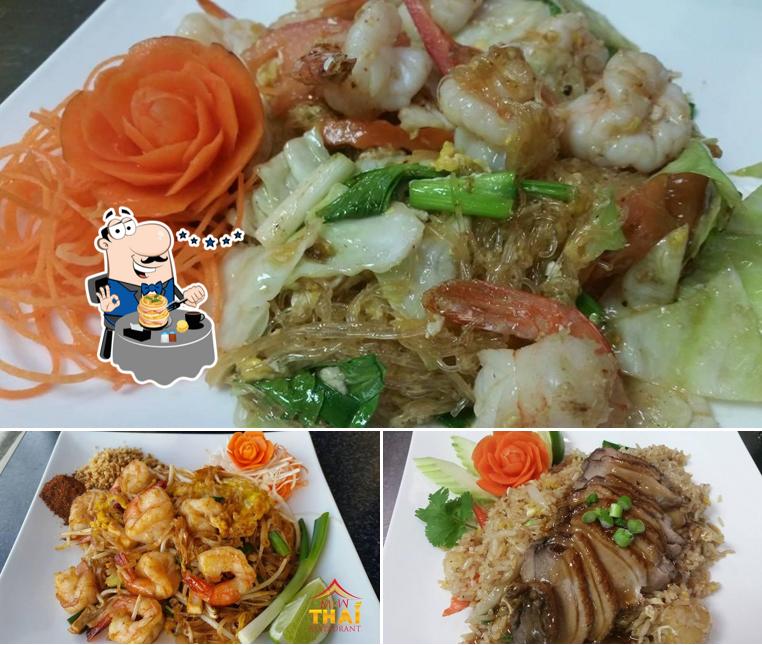 Food at M&W Thai Restaurant