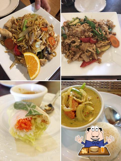 Meals at Tup Tim Thai Cuisine
