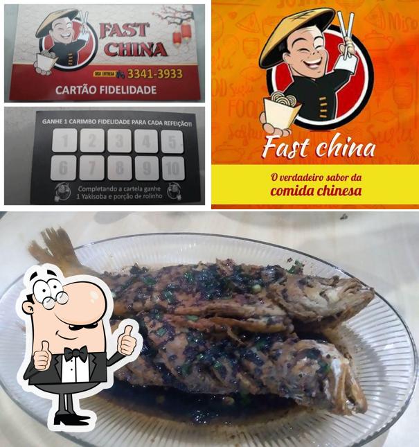 Look at the picture of Restaurante Fast China