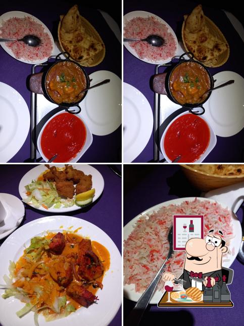 Попробуйте блюда из мяса в "Masala Tandoori Ashington"